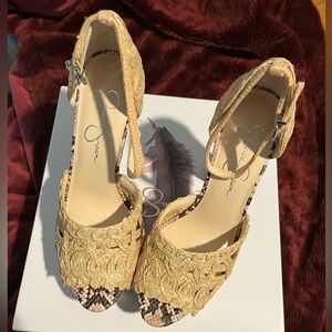 Jessica Simpson rattan woven platform shoes ****New In Box****